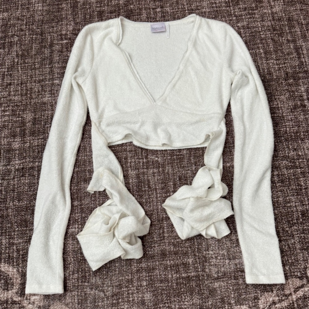 Out From Under Ivory Wrap Ballet Crop Top Long Sleeve Y2K Medium